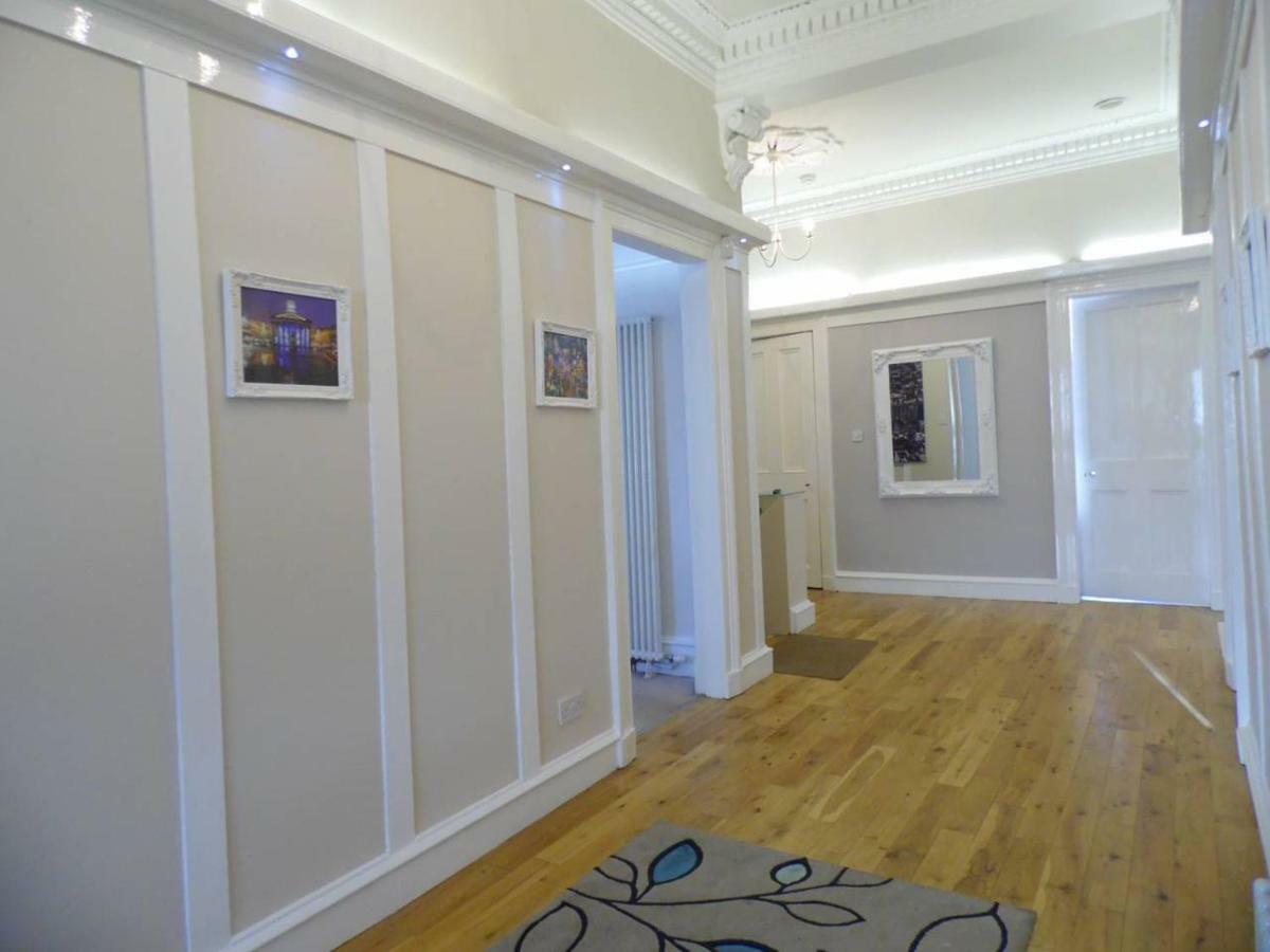 West End - Stunning, Spacious, 3 Bedroom, Main Door Flat With Private Parking Glasgow Exterior foto